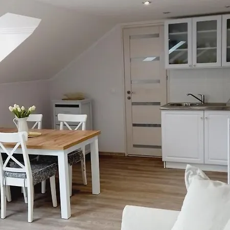 Julia Apartment